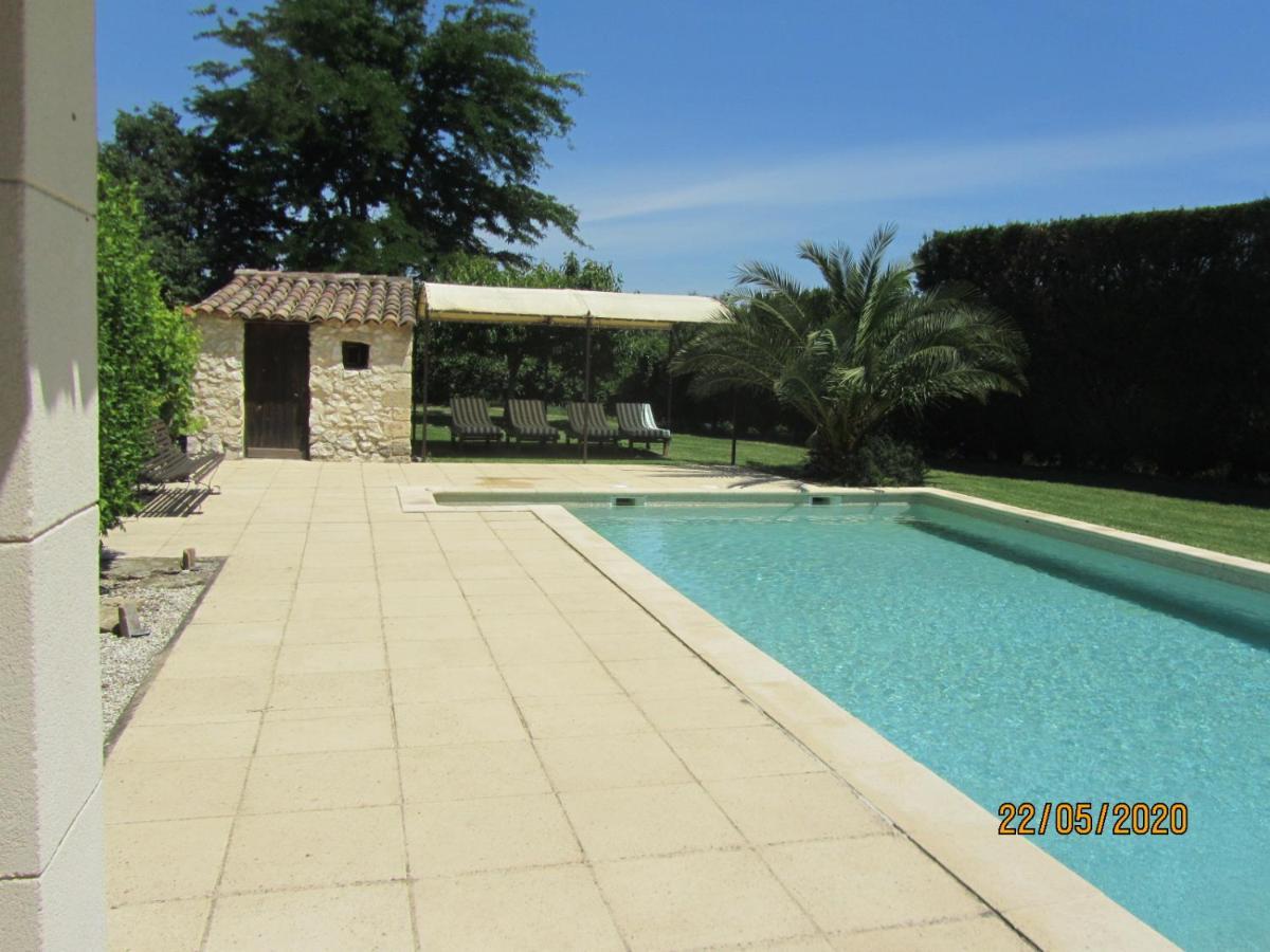 Maison Provencal Avec Piscine Cavaillon Exterior photo