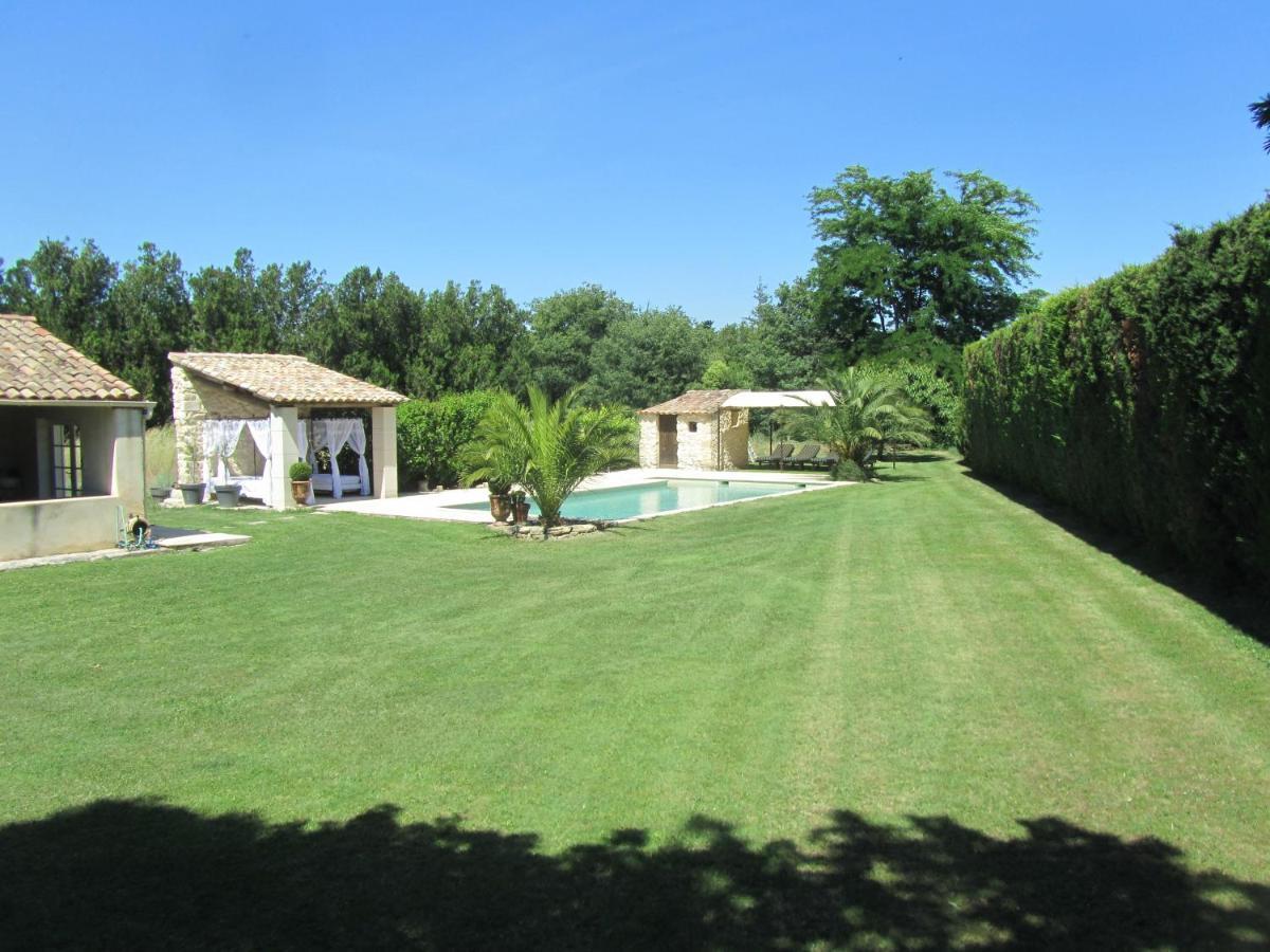 Maison Provencal Avec Piscine Cavaillon Exterior photo